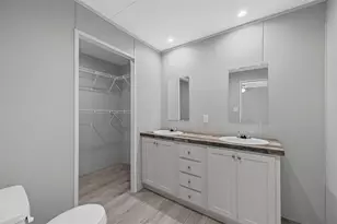 2722 Cypress St, Granbury, TX 76048 - Photo 22