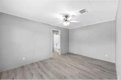 2723 Cypress Street, Granbury, TX 76048 - Photo 20