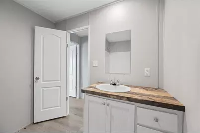 2723 Cypress Street, Granbury, TX 76048 - Photo 10