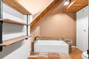 1504 Maple St, Irving, TX 75060 - Photo 24