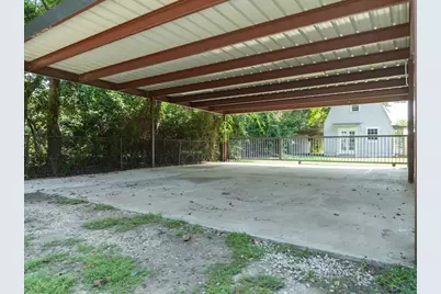 1504 Maple Street, Irving, TX 75060 - Photo 32