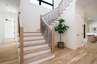 5836 Kenwood Avenue, Dallas, TX 75206 - Photo 16