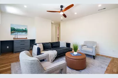 5836 Kenwood Avenue, Dallas, TX 75206 - Photo 12