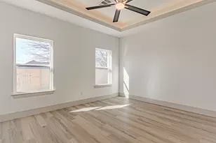 5812 Belaire Cir, Granbury, TX 76048 - Photo 14