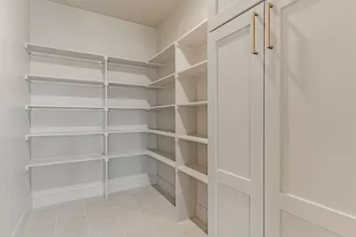 5812 Belaire Circle, Granbury, TX 76048 - Photo 12