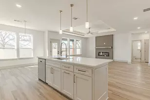 5812 Belaire Cir, Granbury, TX 76048 - Photo 10