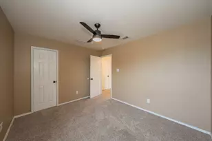 1906 Beach Dr, Dallas, TX 75051 - Photo 34