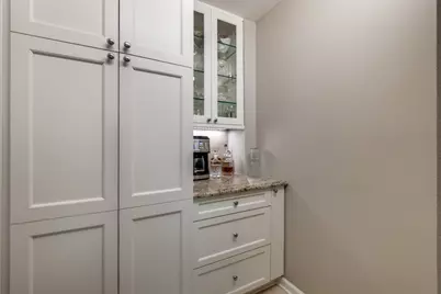 3621 Turtle Creek Boulevard #2L, Dallas, TX 75219 - Photo 14