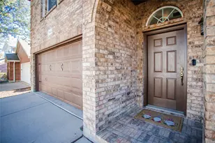 11924 Brown Fox Dr, Fort Worth, TX 76244 - Photo 4