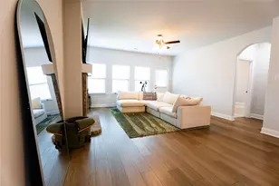 310 Saltmeadow Ln, Red Oak, TX 75154 - Photo 8