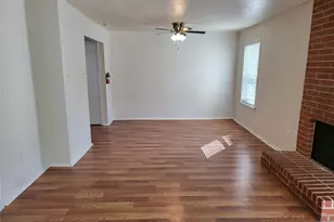 6900 Skillman St, Dallas, TX 75231 - Photo 2