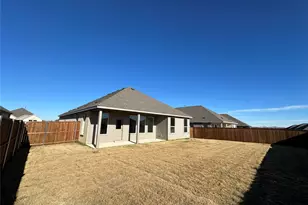 620 Mare Dr, Aubrey, TX 76227 - Photo 16