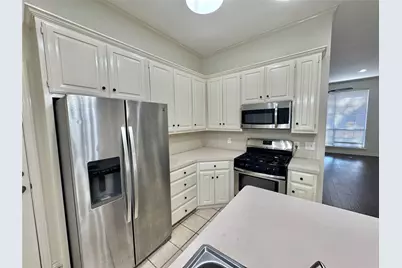 321 Tanglewood Street, Denton, TX 76207 - Photo 8