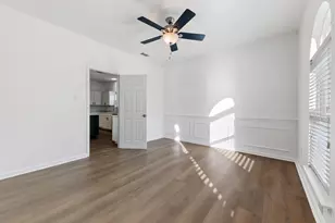 2213 Loretta Ln, Rowlett, TX 75088 - Photo 10