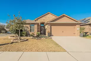 1124 Forest Glen Dr, Azle, TX 76020 - Photo 1