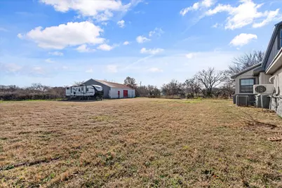 443 County Road 3799, Paradise, TX 76073 - Photo 28