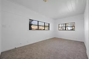 108 Hilltop Dr, Grandview, TX 76050 - Photo 16