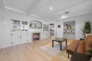 108 Hilltop Dr, Grandview, TX 76050 - Photo 4