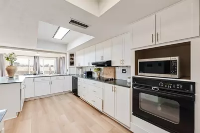 1954 Rambling Ridge Lane, Carrollton, TX 75007 - Photo 8