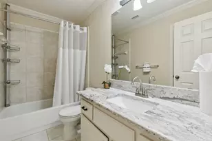 2628 Elmbrook Dr, Carrollton, TX 75010 - Photo 32