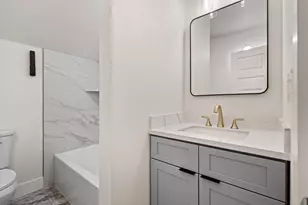 1325 Reynolds Rd, Whitewright, TX 75491 - Photo 24