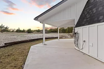 1325 Reynolds Road, Whitewright, TX 75491 - Photo 28