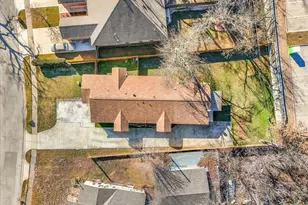 112 Del Rio Ave, Benbrook, TX 76126 - Photo 26