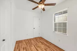 112 Del Rio Ave, Benbrook, TX 76126 - Photo 18