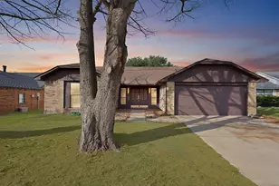 3100 Wintersmith Dr, Arlington, TX 76014 - Photo 1