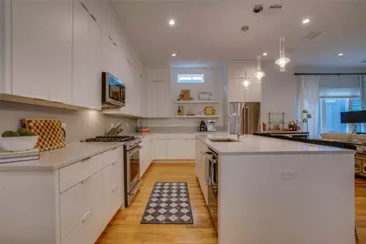 4223 Holland Avenue #102, Dallas, TX 75219 - Photo 12