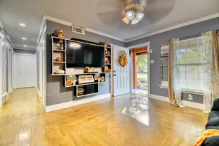 3214 Parker St, Irving, TX 75062 - Photo 6