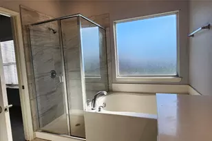 1121 Beaverwood Ln, Crowley, TX 76036 - Photo 8