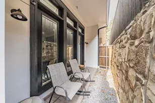 7333 Valley View Ln, Dallas, TX 75240 - Photo 30