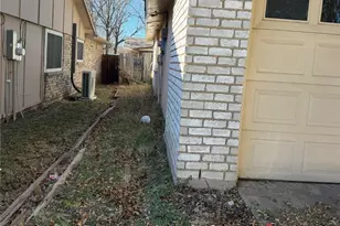 7200 Timber Trail, Fort Worth, TX 76134 - Photo 18