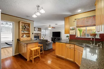 5801 Wessex Avenue, Fort Worth, TX 76133 - Photo 24