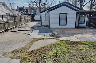 3512 Cortez Dr, Dallas, TX 75220 - Photo 2