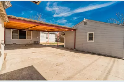 8142 Rayville Drive, Dallas, TX 75217 - Photo 32