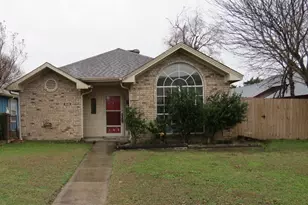 1026 Sanders Dr, Duncanville, TX 75137 - Photo 1