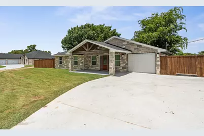 318 Franklin Road, Eddy, TX 76524 - Photo 2