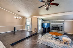 3108 Spring Valley Dr, Bedford, TX 76021 - Photo 6