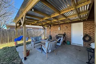 410 E Hazelwood St, Princeton, TX 75407 - Photo 26