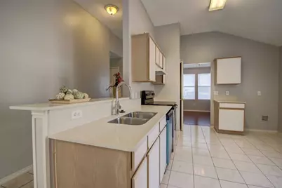 5517 Londonderry Court, Arlington, TX 76018 - Photo 10