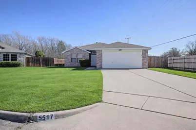 5517 Londonderry Court, Arlington, TX 76018 - Photo 2