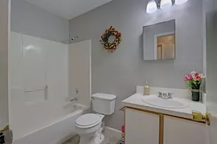 5517 Londonderry Ct, Arlington, TX 76018 - Photo 22