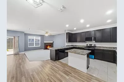 2647 Bois D Arc Lane, Grand Prairie, TX 75052 - Photo 10