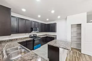 2647 Bois D' Arc Ln, Grand Prairie, TX 75052 - Photo 12