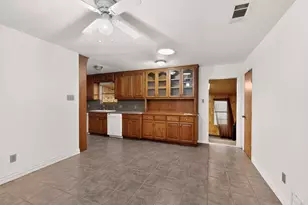 157 SE Tarrant Ave, Burleson, TX 76028 - Photo 12