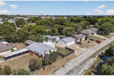 157 SE Tarrant Avenue, Burleson, TX 76028 - Photo 1