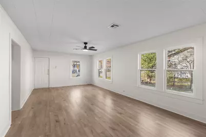 407 N Penelope Street, Belton, TX 76513 - Photo 14