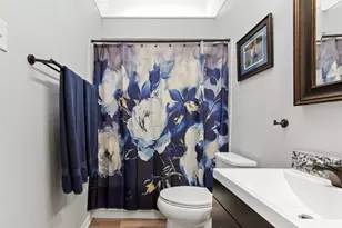 18040 Midway Rd, Dallas, TX 75287 - Photo 24